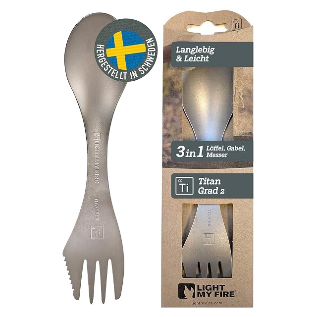 Cuillère-fourchette en titane Light My Fire avec une cuillère à un bout et une fourchette à tranchant de couteau à l’autre